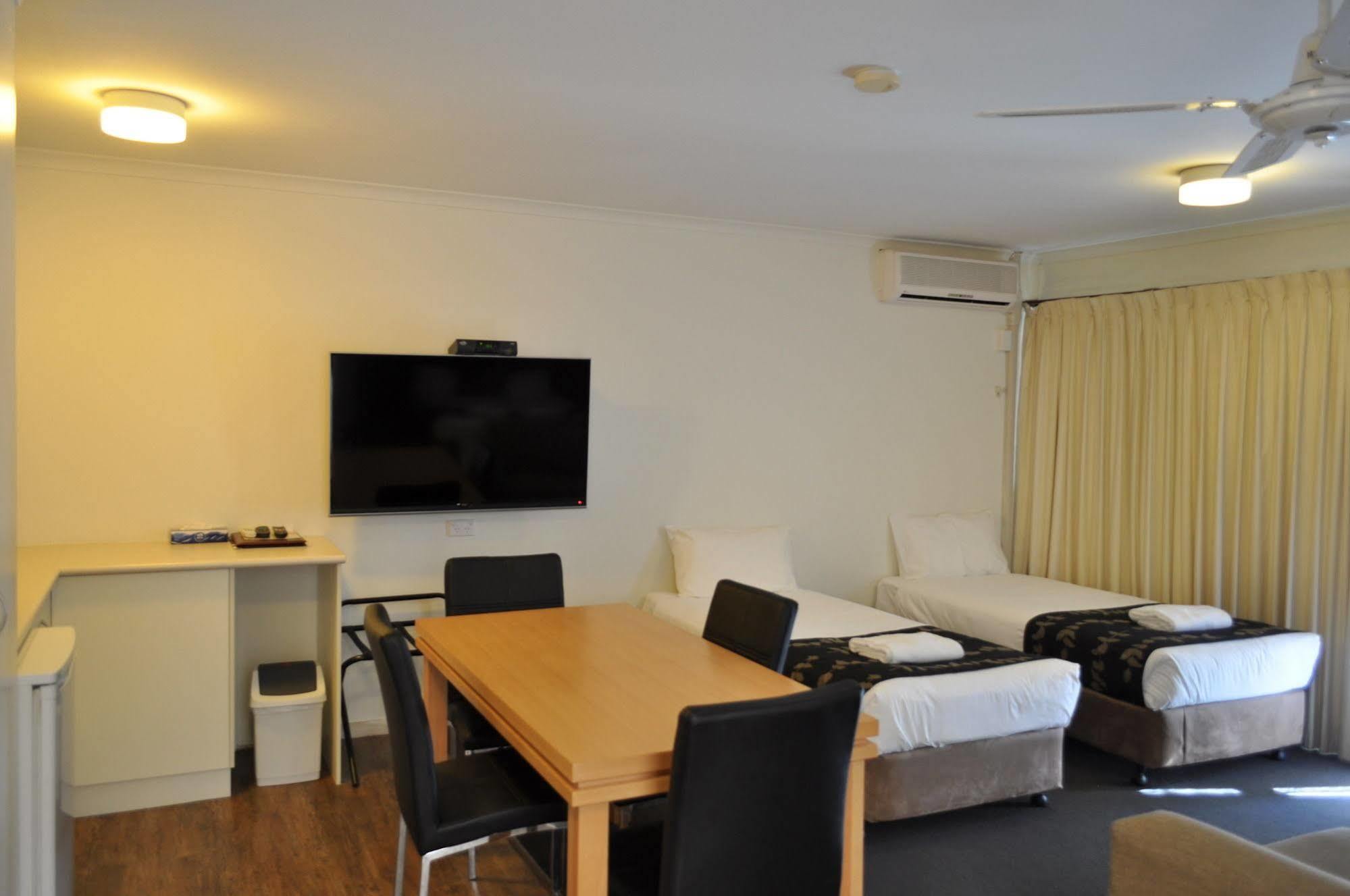 Albury Burvale Motor Inn Exteriér fotografie