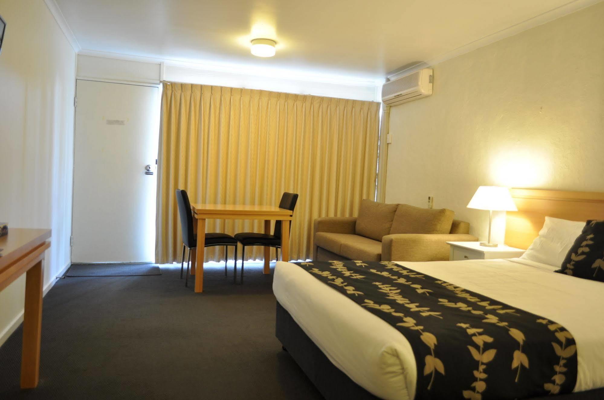 Albury Burvale Motor Inn Exteriér fotografie