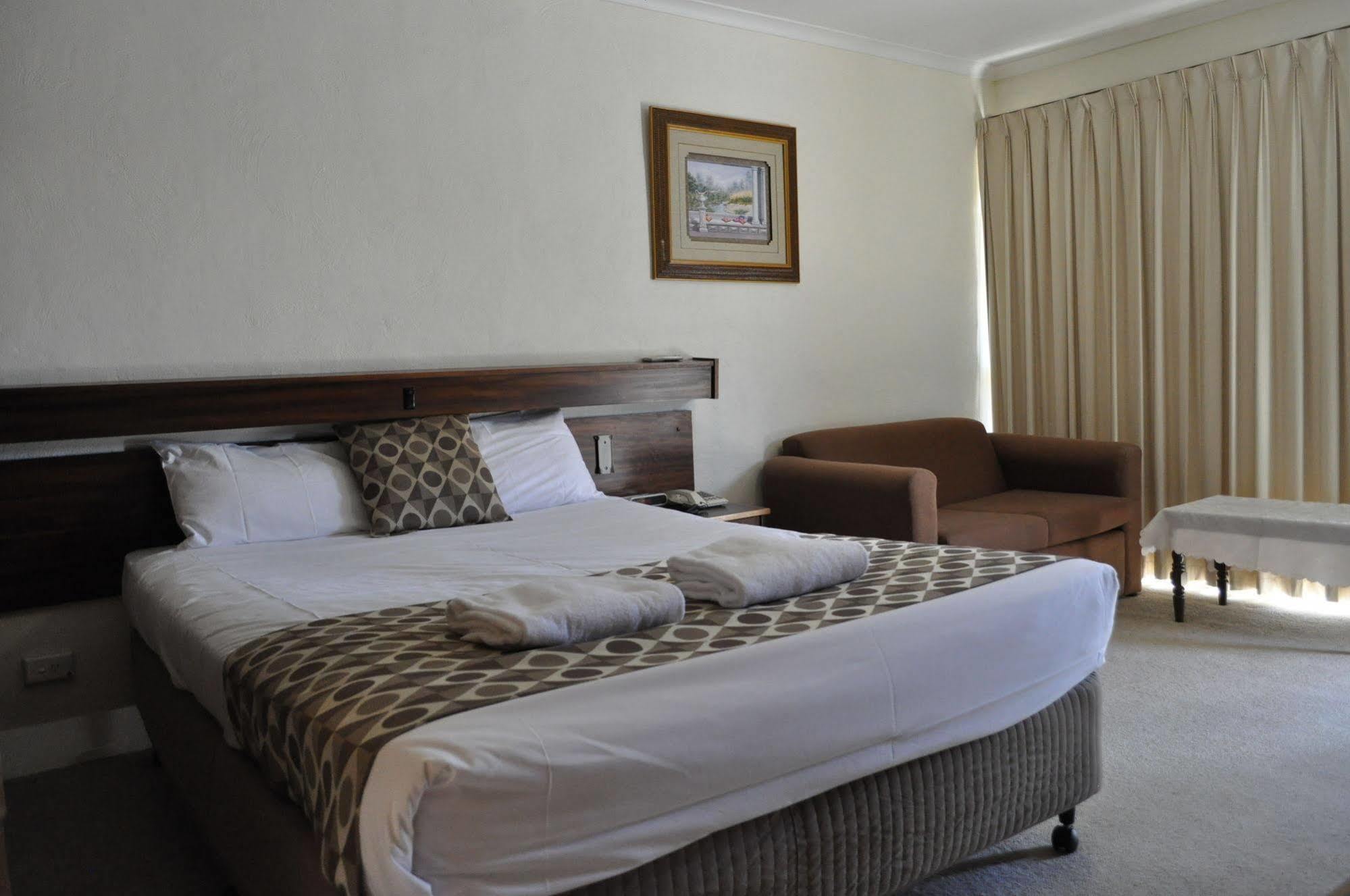 Albury Burvale Motor Inn Exteriér fotografie
